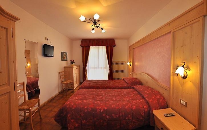 אנדלו Hotel Piancastello מראה חיצוני תמונה