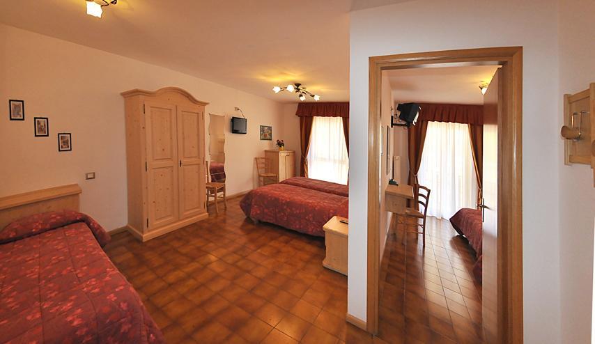 אנדלו Hotel Piancastello מראה חיצוני תמונה
