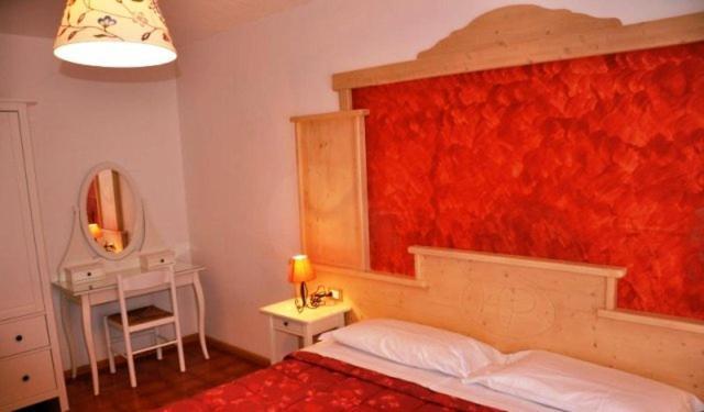 אנדלו Hotel Piancastello מראה חיצוני תמונה